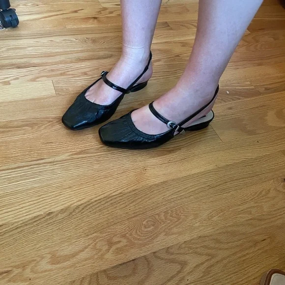 Dolce Vita Black Heeled Sandals - Picture 5 of 5